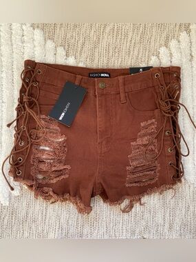 NWT Fashion Nova lace up shorts